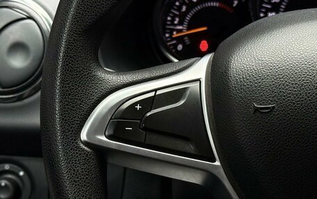 Renault Sandero II рестайлинг, 2019 год, 1 299 000 рублей, 18 фотография