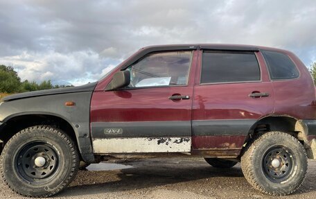 Chevrolet Niva I рестайлинг, 2004 год, 130 000 рублей, 10 фотография