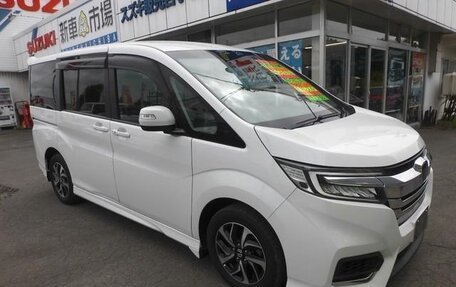 Honda Stepwgn IV, 2021 год, 2 150 000 рублей, 4 фотография