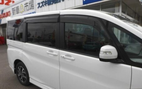 Honda Stepwgn IV, 2021 год, 2 150 000 рублей, 10 фотография