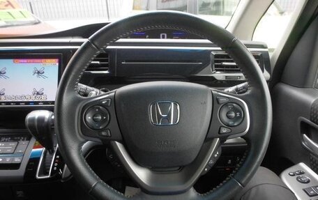Honda Stepwgn IV, 2021 год, 2 150 000 рублей, 17 фотография