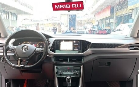 Volkswagen T-Cross I, 2021 год, 1 383 000 рублей, 8 фотография