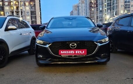 Mazda 3, 2020 год, 1 890 000 рублей, 2 фотография