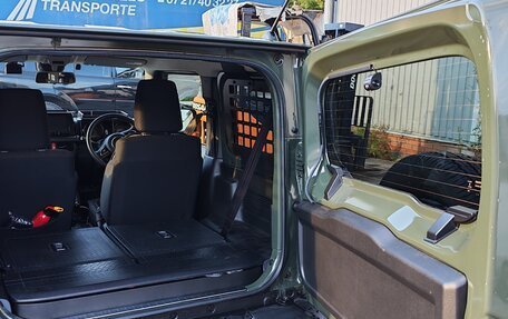 Suzuki Jimny, 2023 год, 2 550 000 рублей, 6 фотография