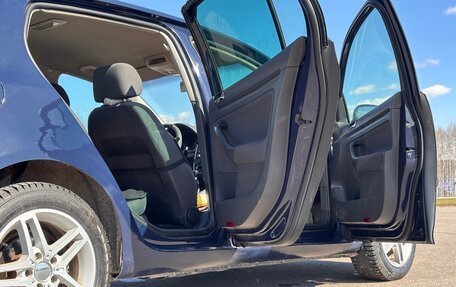 Volkswagen Golf V, 2003 год, 279 000 рублей, 5 фотография