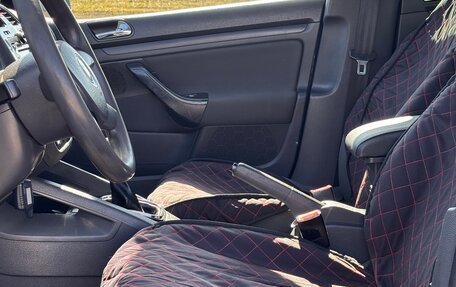 Volkswagen Golf V, 2003 год, 279 000 рублей, 17 фотография