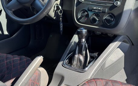 Volkswagen Golf V, 2003 год, 279 000 рублей, 26 фотография