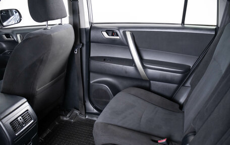 Toyota Highlander III, 2013 год, 1 949 000 рублей, 9 фотография