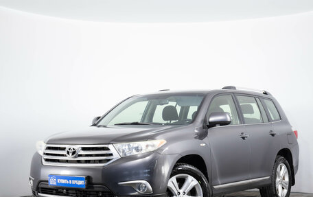 Toyota Highlander III, 2013 год, 1 949 000 рублей, 4 фотография