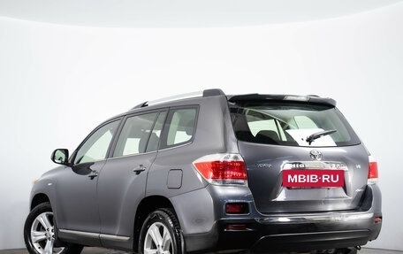 Toyota Highlander III, 2013 год, 1 949 000 рублей, 7 фотография
