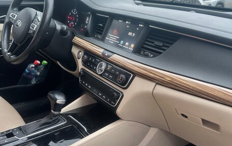 KIA K7, 2017 год, 2 000 000 рублей, 4 фотография