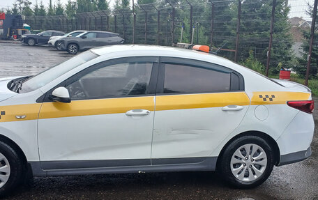 KIA Rio IV, 2020 год, 780 000 рублей, 3 фотография