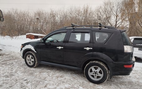 Mitsubishi Outlander III рестайлинг 3, 2011 год, 1 150 000 рублей, 4 фотография