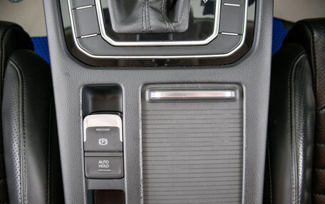 Volkswagen Passat B8 рестайлинг, 2015 год, 1 759 000 рублей, 22 фотография