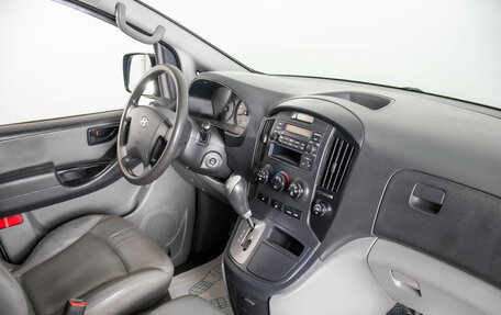Hyundai Grand Starex Grand Starex I рестайлинг 2, 2012 год, 1 500 000 рублей, 11 фотография