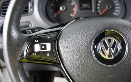 Volkswagen Polo VI (EU Market), 2015 год, 849 000 рублей, 16 фотография