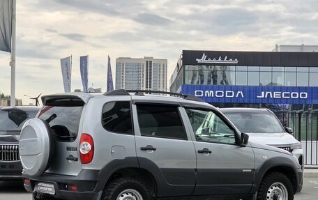 Chevrolet Niva I рестайлинг, 2016 год, 630 000 рублей, 7 фотография
