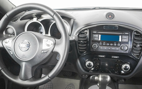 Nissan Juke II, 2013 год, 959 000 рублей, 11 фотография