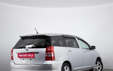 Toyota Wish II, 2005 год, 679 000 рублей, 5 фотография