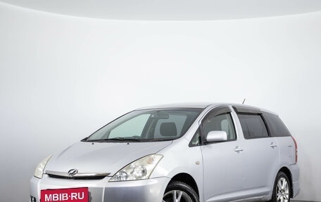 Toyota Wish II, 2005 год, 679 000 рублей, 4 фотография