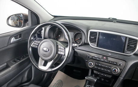 KIA Sportage IV рестайлинг, 2021 год, 2 699 000 рублей, 12 фотография