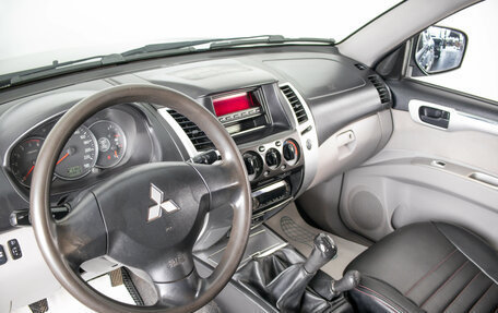 Mitsubishi Pajero Sport II рестайлинг, 2011 год, 1 499 000 рублей, 8 фотография