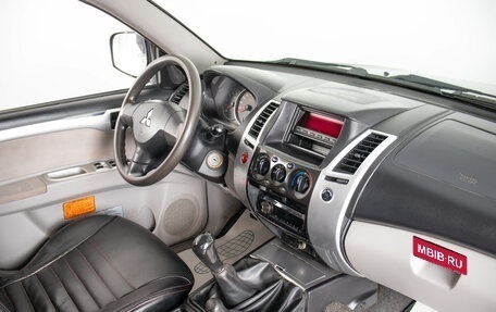 Mitsubishi Pajero Sport II рестайлинг, 2011 год, 1 499 000 рублей, 11 фотография
