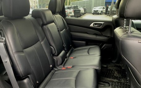 Nissan Pathfinder, 2015 год, 1 780 000 рублей, 10 фотография