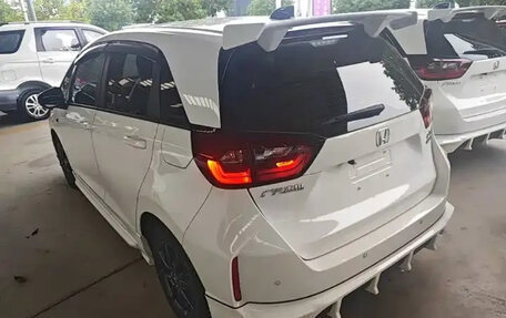 Honda Fit, 2023 год, 1 230 000 рублей, 1 фотография