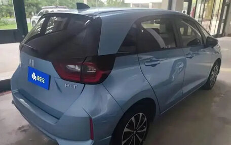 Honda Fit, 2022 год, 1 160 000 рублей, 3 фотография