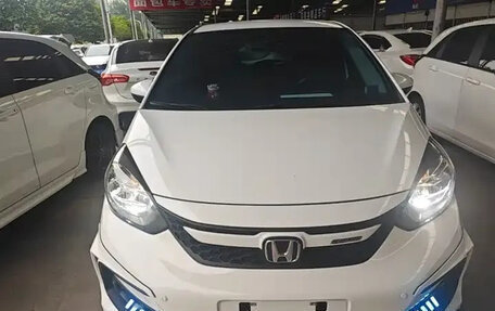 Honda Fit, 2023 год, 1 230 000 рублей, 2 фотография