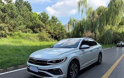 Volkswagen Bora, 2022 год, 1 040 000 рублей, 1 фотография
