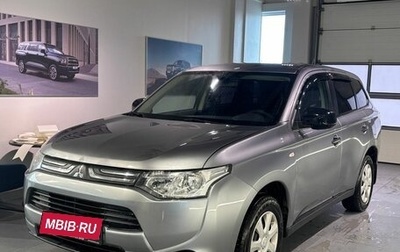 Mitsubishi Outlander III рестайлинг 3, 2013 год, 1 450 000 рублей, 1 фотография