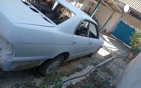 Toyota Crown, 1992 год, 200 000 рублей, 4 фотография
