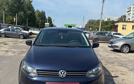 Volkswagen Polo VI (EU Market), 2011 год, 870 000 рублей, 1 фотография
