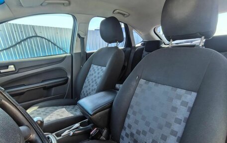 Ford Focus II рестайлинг, 2005 год, 380 000 рублей, 7 фотография