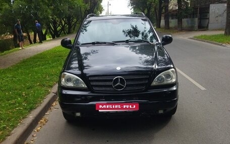 Mercedes-Benz M-Класс, 1998 год, 395 000 рублей, 3 фотография