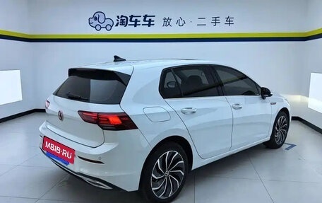 Volkswagen Golf VIII, 2023 год, 1 662 000 рублей, 3 фотография