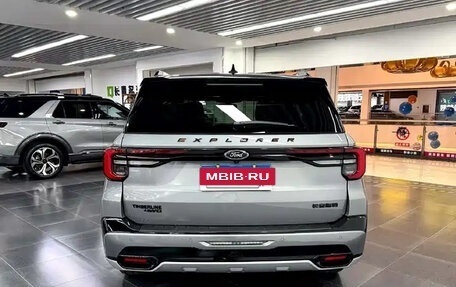 Ford Explorer VI, 2023 год, 6 600 000 рублей, 7 фотография