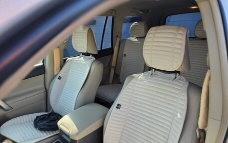 Toyota Land Cruiser Prado 150 рестайлинг 2, 2018 год, 4 750 000 рублей, 16 фотография