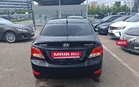 Hyundai Solaris II рестайлинг, 2013 год, 700 000 рублей, 3 фотография