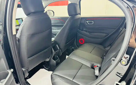Honda Vezel, 2023 год, 1 500 000 рублей, 12 фотография