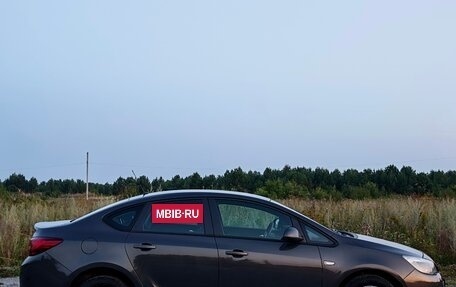 Opel Astra J, 2012 год, 625 000 рублей, 3 фотография