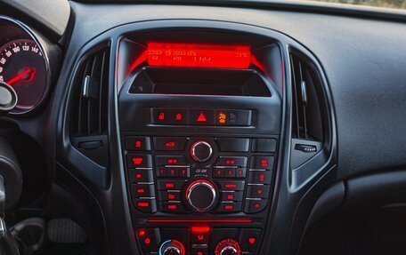 Opel Astra J, 2012 год, 625 000 рублей, 14 фотография