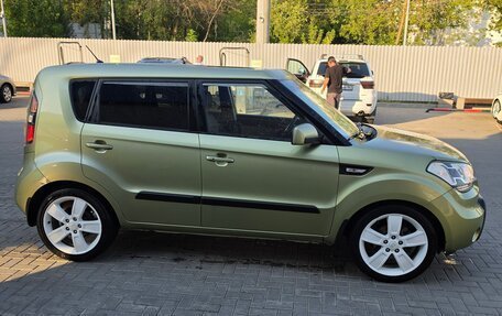 KIA Soul I рестайлинг, 2011 год, 750 000 рублей, 3 фотография