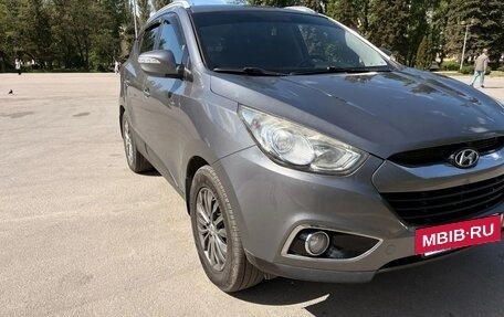 Hyundai ix35 I рестайлинг, 2013 год, 1 215 000 рублей, 2 фотография