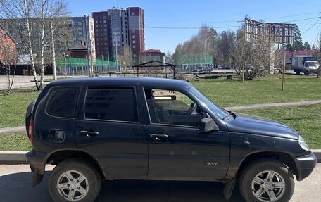 Chevrolet Niva I рестайлинг, 2007 год, 150 000 рублей, 3 фотография
