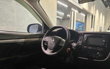 Mitsubishi Outlander III рестайлинг 3, 2013 год, 1 450 000 рублей, 21 фотография