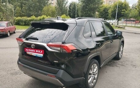 Toyota RAV4, 2021 год, 3 850 000 рублей, 3 фотография