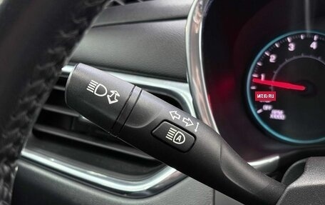 Chevrolet Equinox III, 2019 год, 1 899 900 рублей, 10 фотография